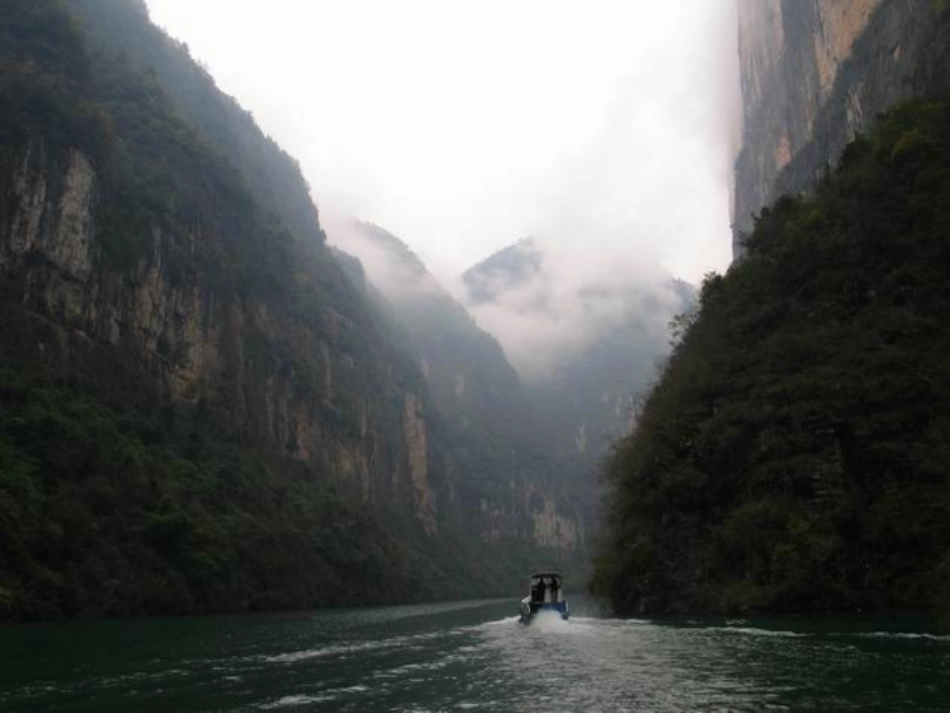 北师大版小学语文第十一册三峡之秋_教学课件_第3页