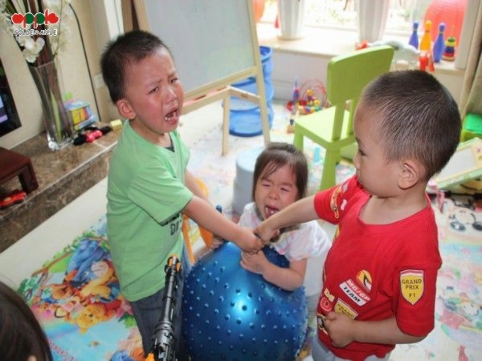 中班社会活动：朋友多，真快乐_第3页