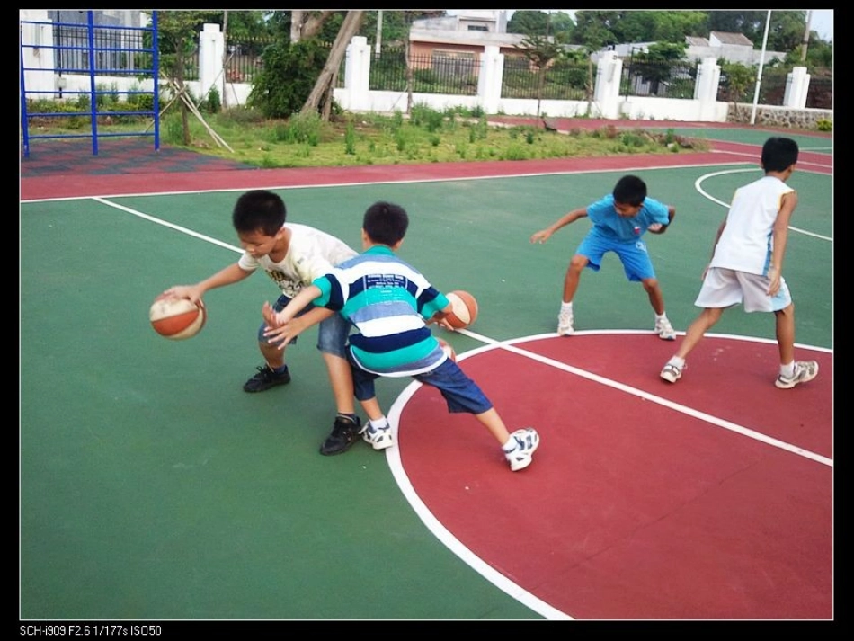 学校高年级体育活动_第2页