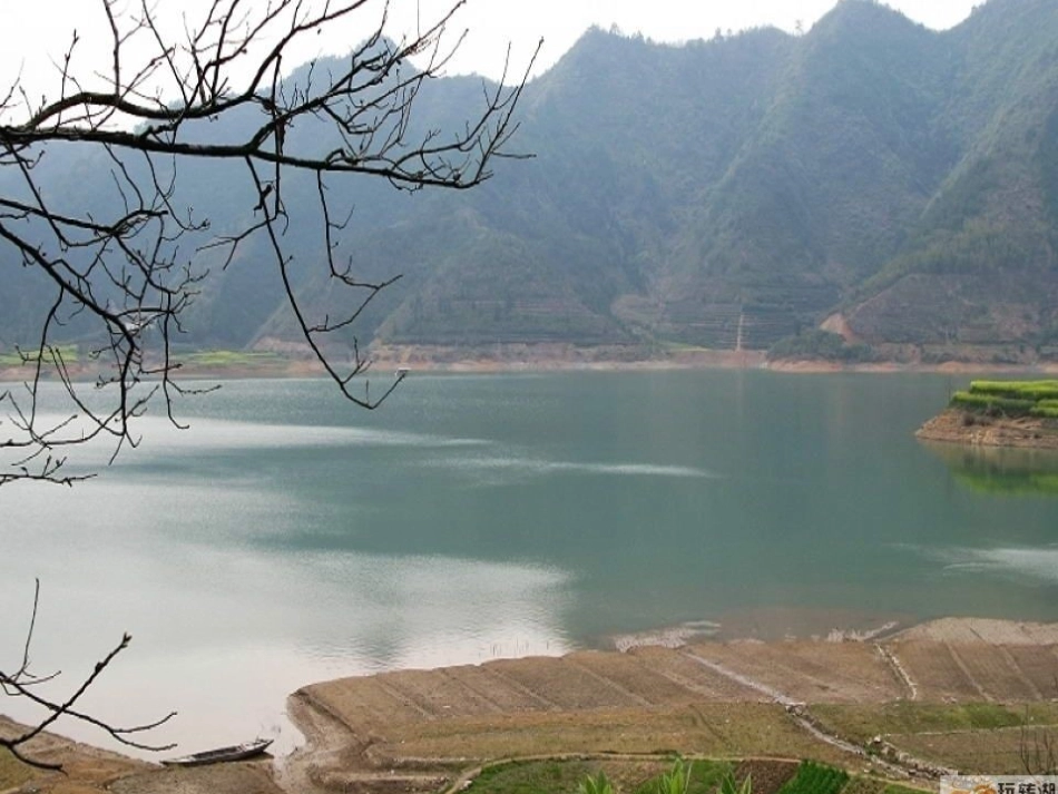 乡村四月徐娴_第3页