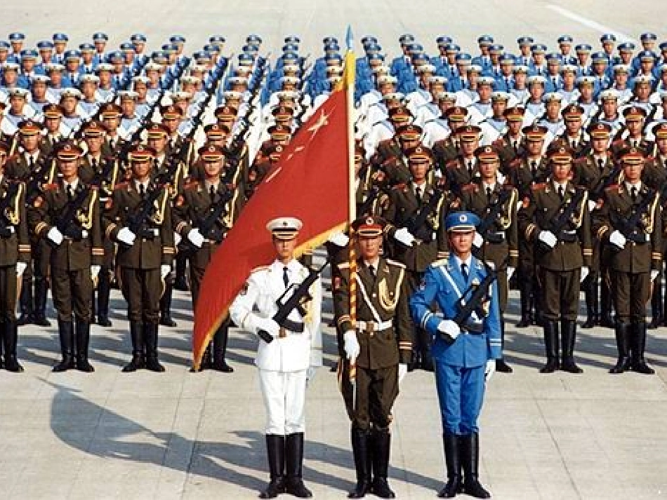 人教2011版小学数学四年级观察物体(二)_第3页