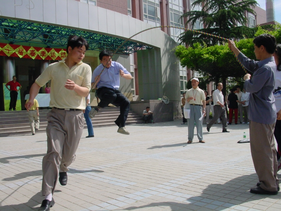 数学精华课件：抛物线及其标准方程_第3页