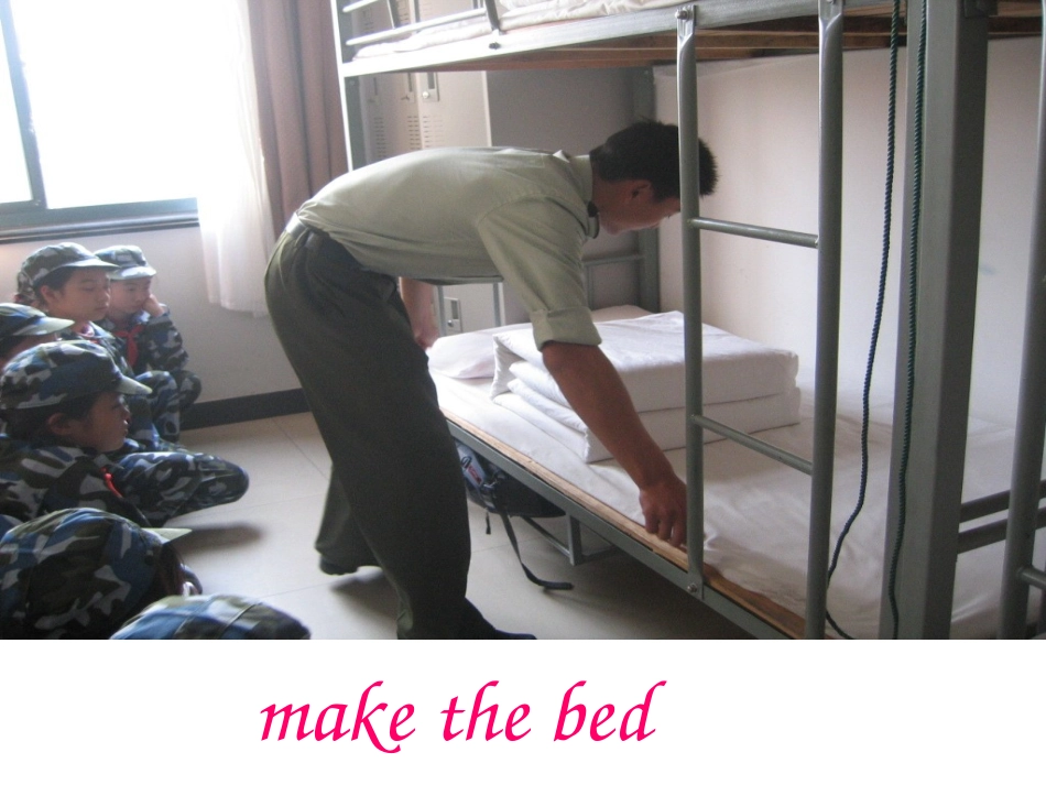 Unit-2Katie-always-gets-up-early._第3页