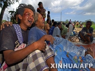 地震中的父与子 (6)