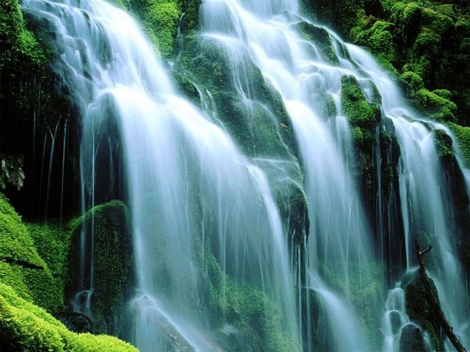 《望庐山瀑布》_第2页