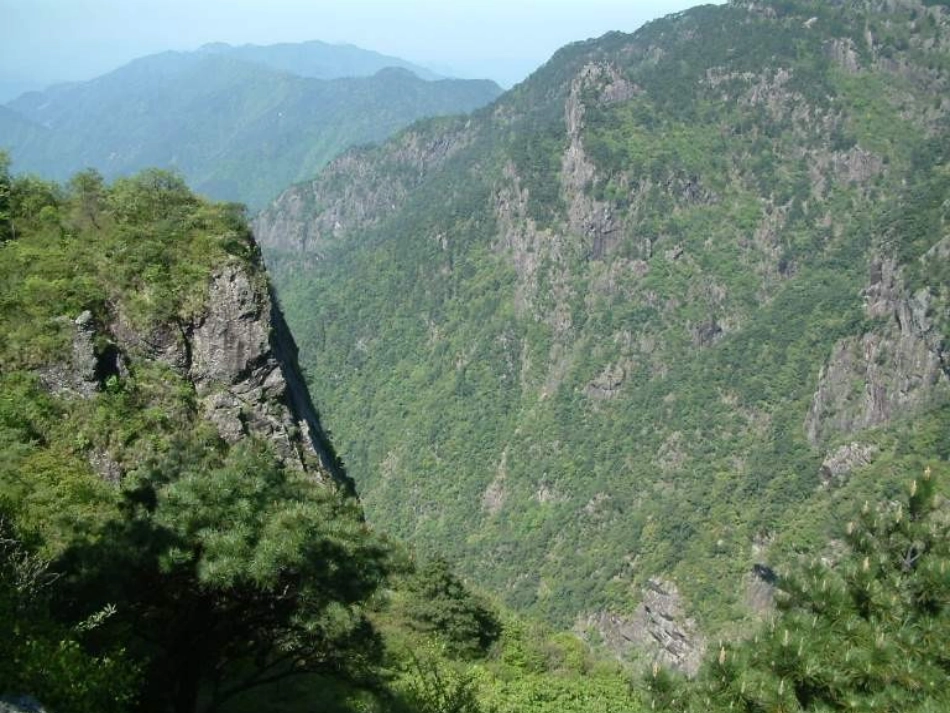 七年级语文上册 第一单元第1课 《在山的那边》课件 人教新课标版_第2页