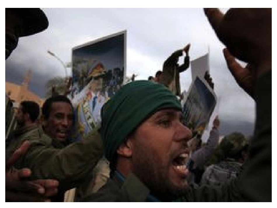 8-2我国处理国际关系的决定性因素：国家利益_第2页