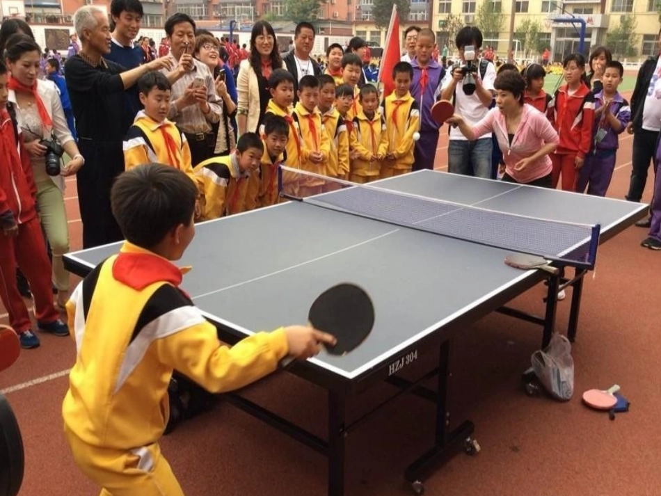 (部编)人教语文2011课标版一年级下册《操场上》教学课件_第3页