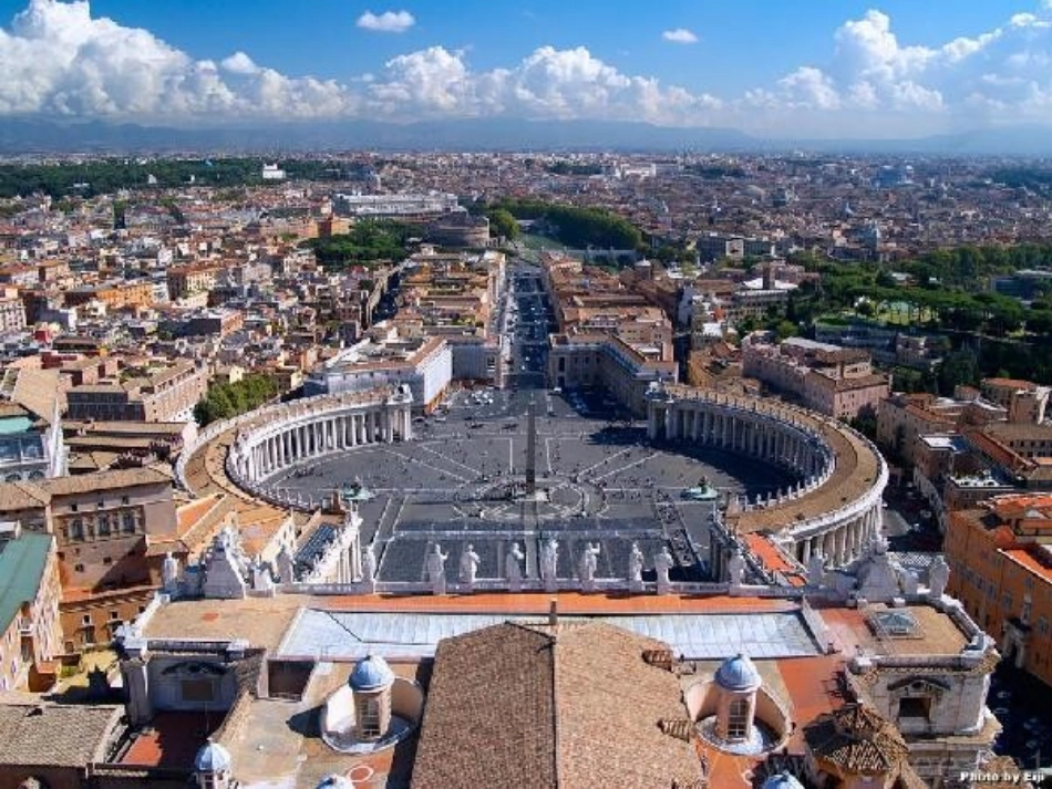 《通往广场的路不止一条》PPT课件_第3页