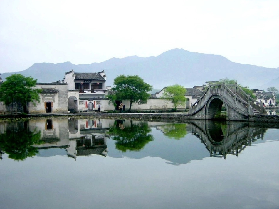 《乡村四月》课件_第2页