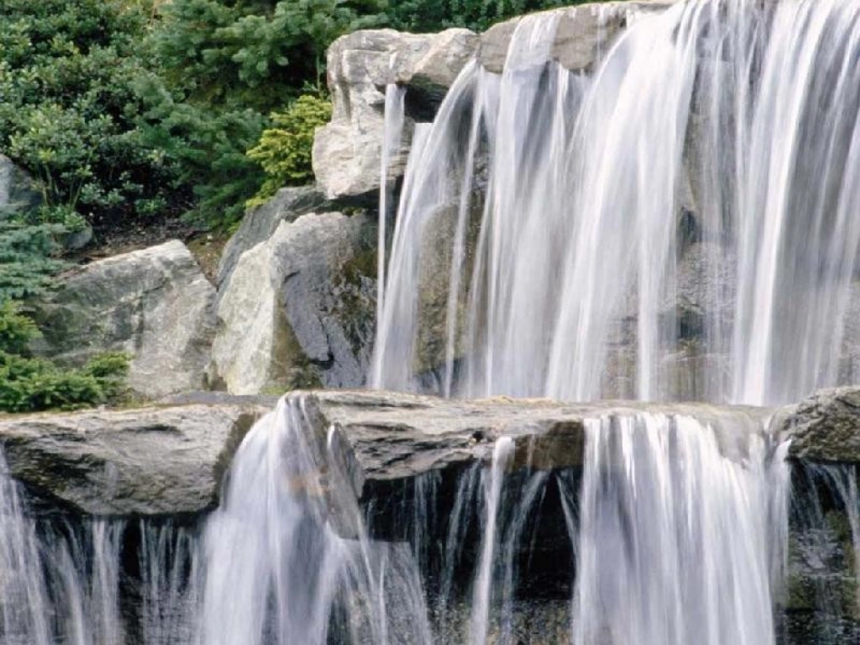 《泉水》PPT课件(1)_第3页