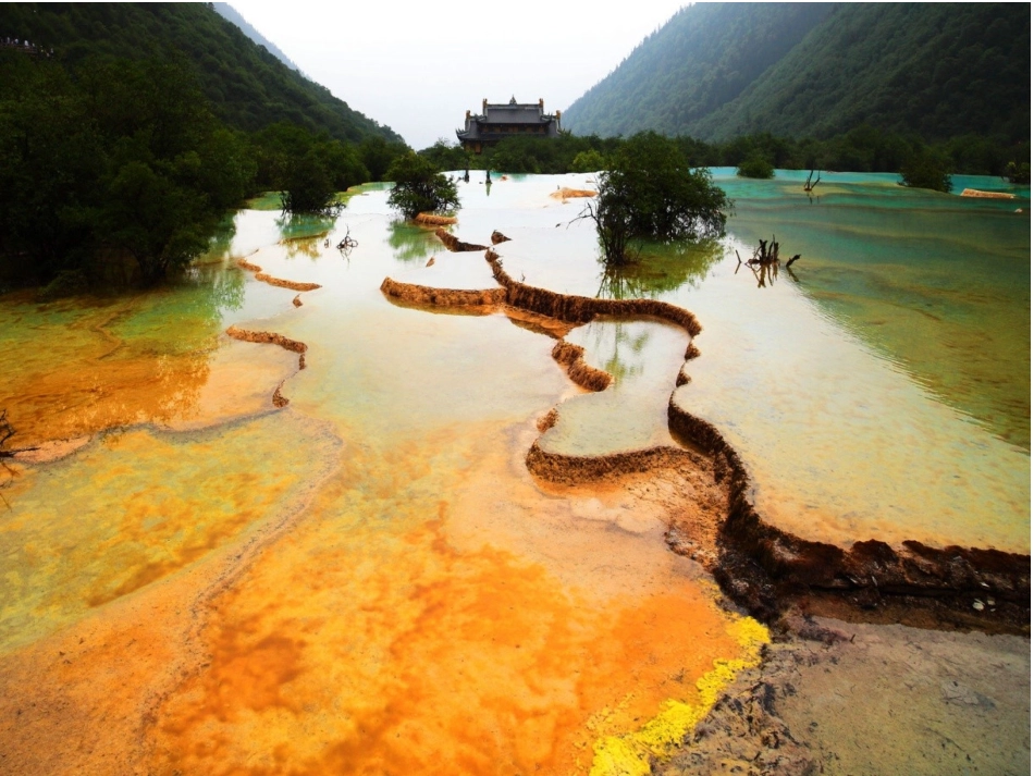 《五彩池》北京舞蹈学院附属中学丰台实验小学李春红_第3页