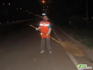 清洁工人辛苦了