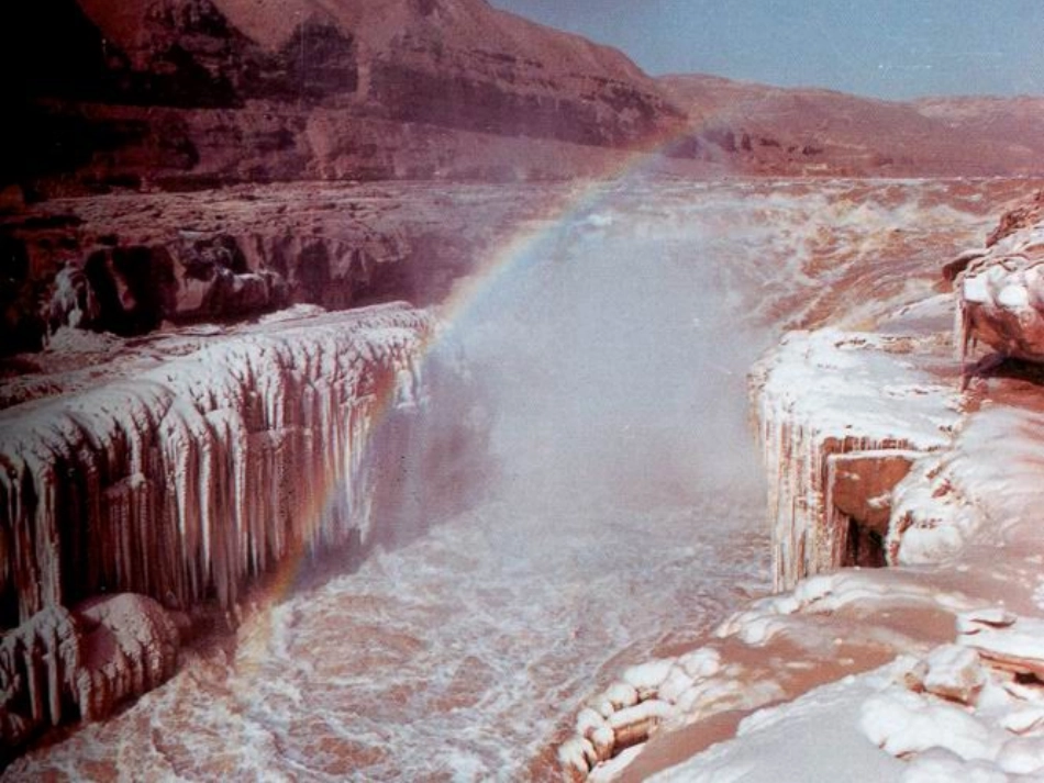 保卫黄河PPT_第2页