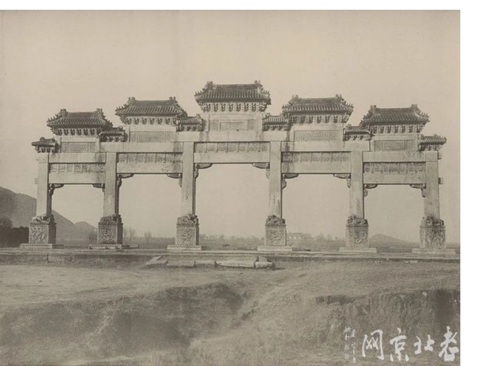 冬阳童年骆驼队1_第1页