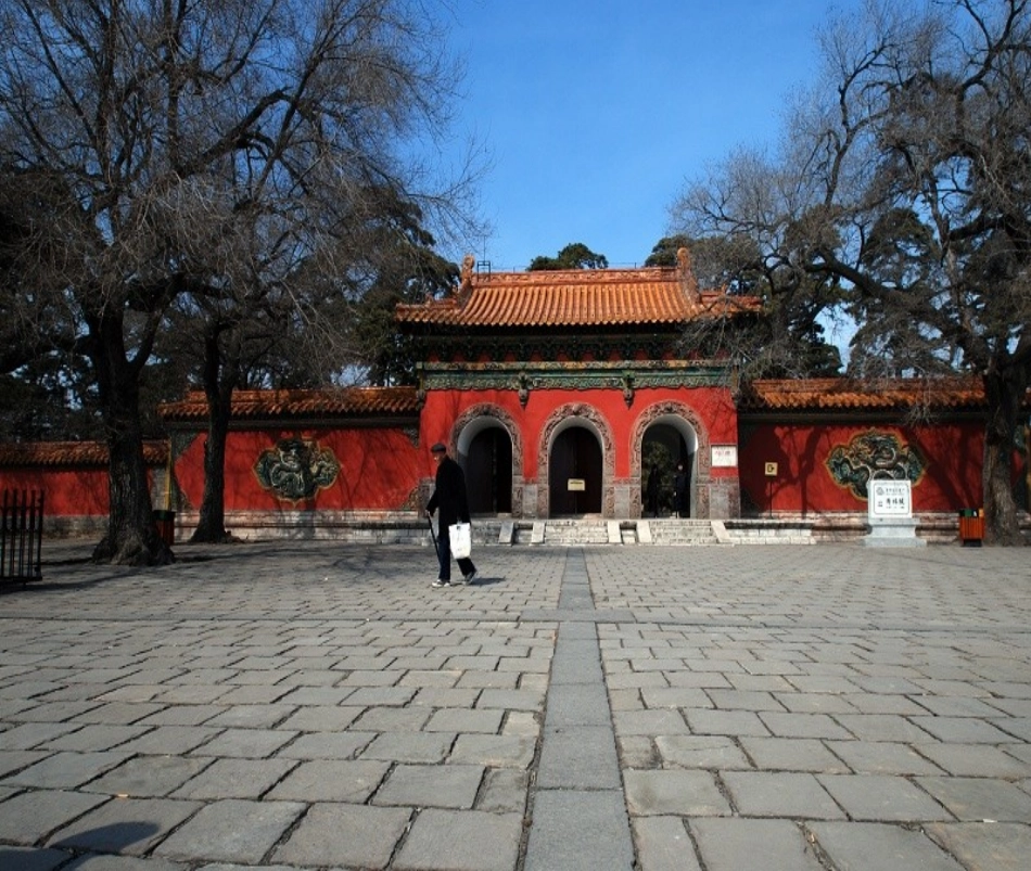 《保护文化遗产》课件_第2页