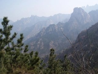 在山的那边的课件