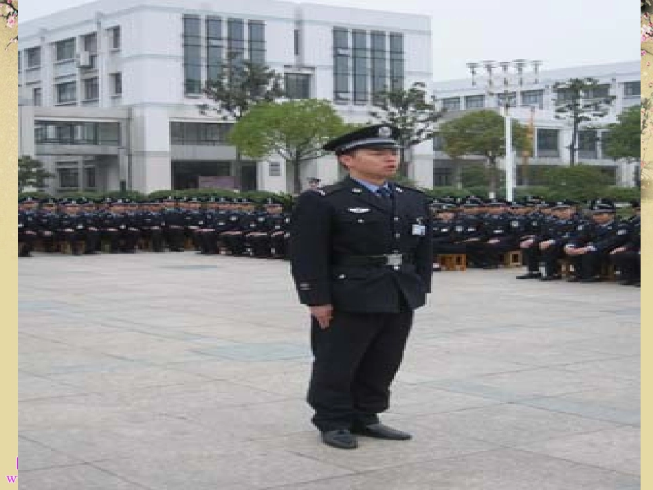 《看我多精神》课件（黄姣琴）_第3页