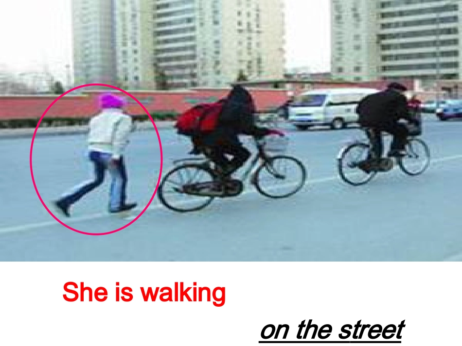 新八下全套课件Unit5Whatwereyoudoingwhentherainstormcame_第2页