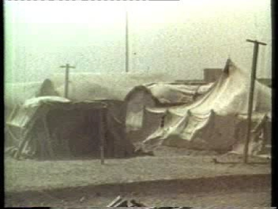 人教新课标版初中七下《邓稼先》第一课时课件_第1页