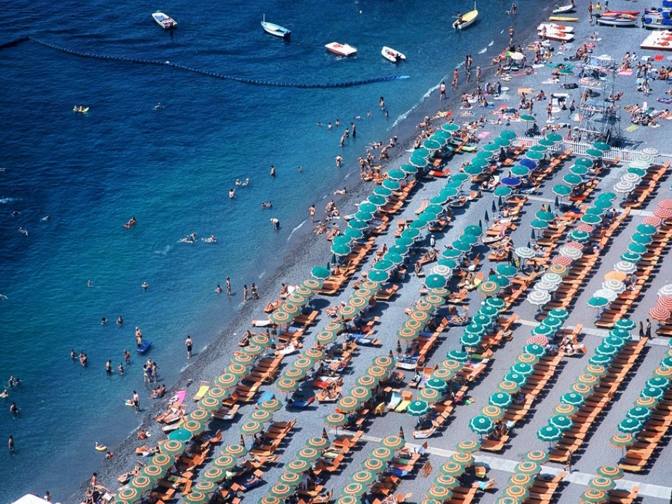 桑塔露琪亚课件_第2页