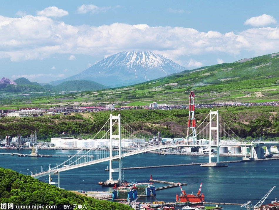 《爱护环境,从我做起》绿色环保主题班会ppt课件_第3页