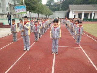 长方形正方形面积的计算（刘恋）