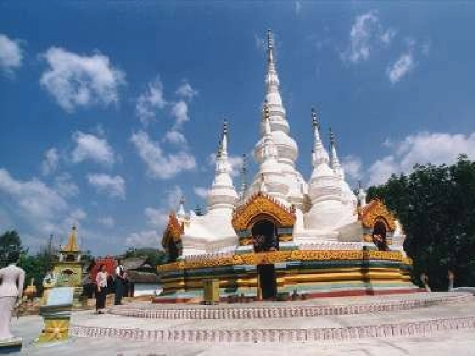 人教2011版小学数学三年级三位数减三位数的连续退位减法_第1页