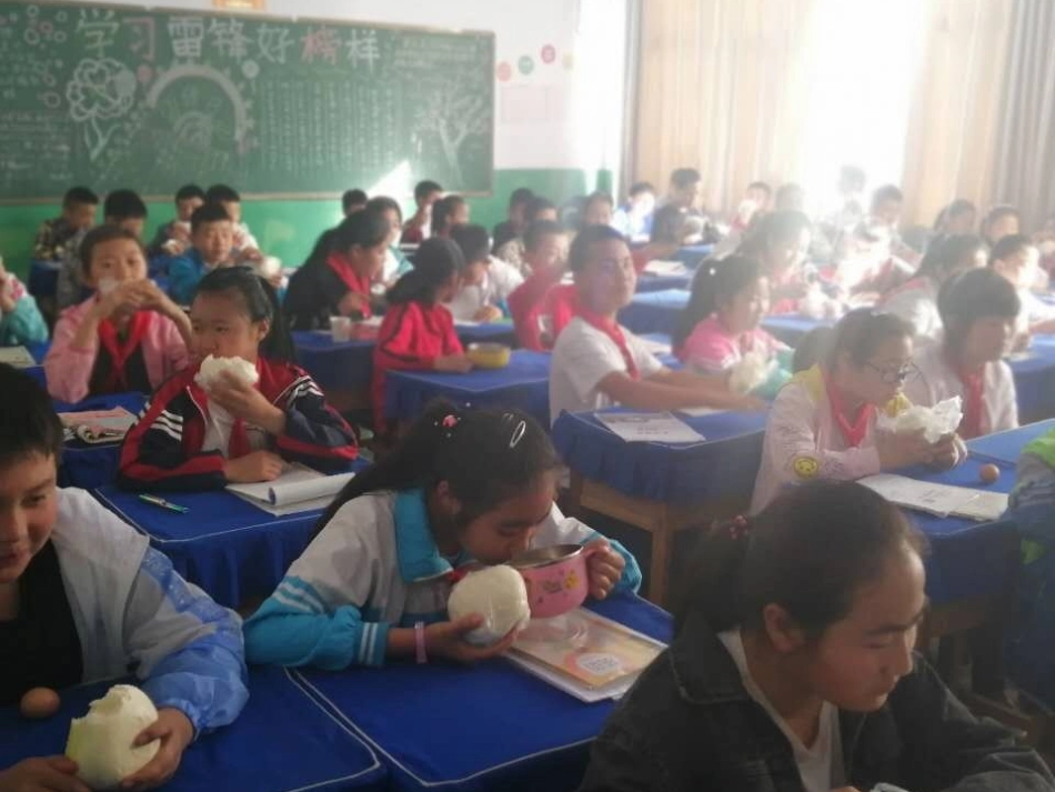 我们的衣食那里来_第2页