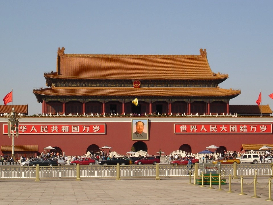 轴对称.1轴对称讲课课件_第2页