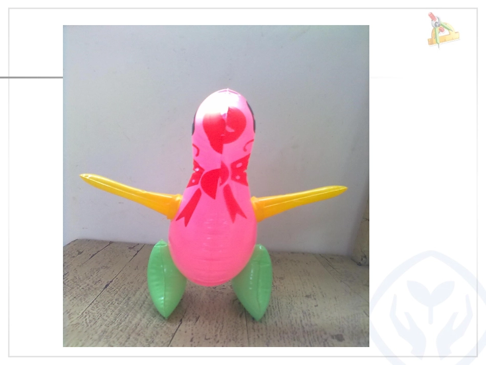 小学数学人教2011课标版二年级观察物体课件2_第3页