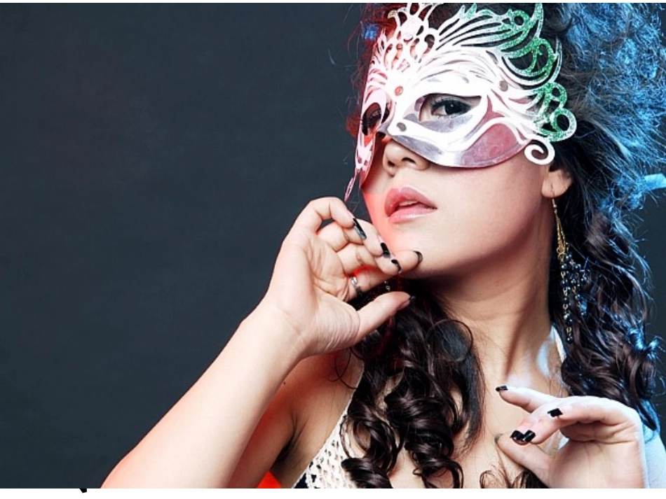 面具PPT课件_第3页