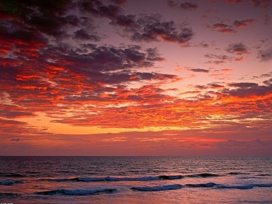 《女娲补天》课件 (2)_第1页