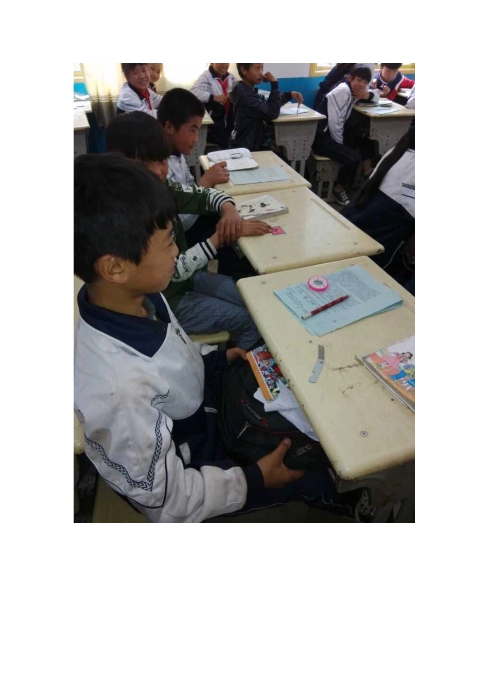 落小学收缴管制刀具简报5_第2页