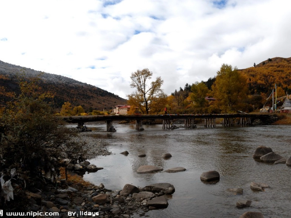 五年级上册《小桥流水人家》课件_第3页