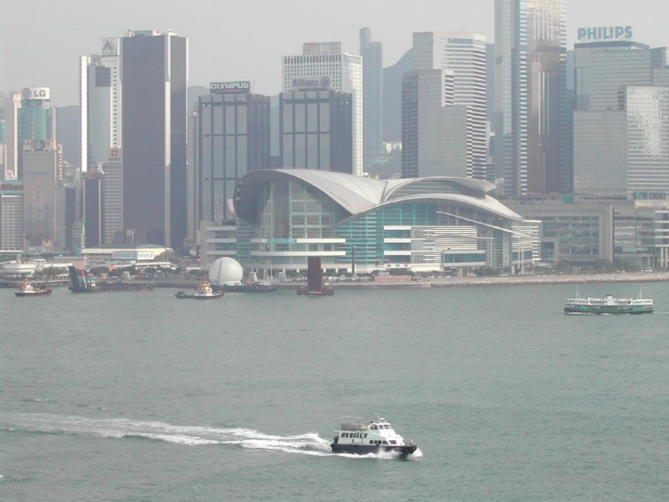 船有触礁的危险吗1三角函数的应用 福建省南平地区九年级数学下册第一章 直角三角形整章课件集二 北师大版_第2页