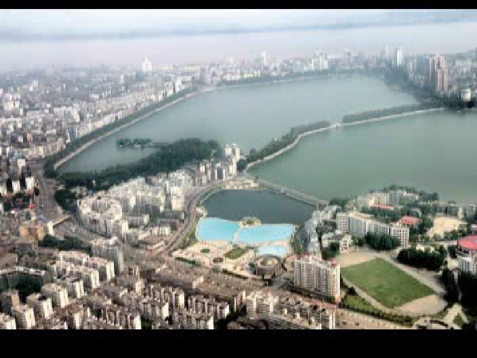 高考语文散文阅读的三个黄金意识——散文阅读主观题命题角度和答题思路指津课件_第1页