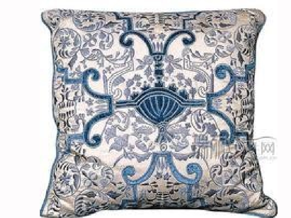 庐东学校侯昌俊多姿多彩的靠垫_第1页