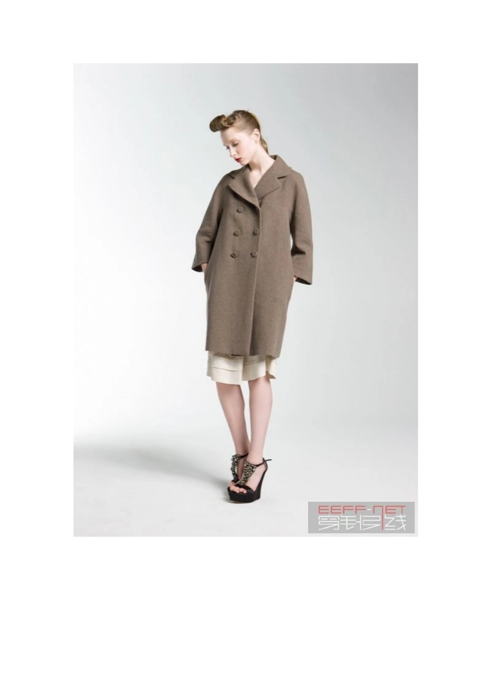 XXXX欧美秋冬女装毛衫和外套_第1页