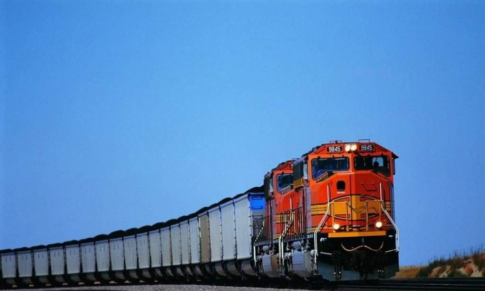 2014人教版语文一下《火车的故事》ppt课件1