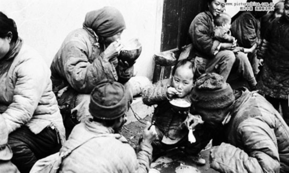 《日益富强的祖国》课件