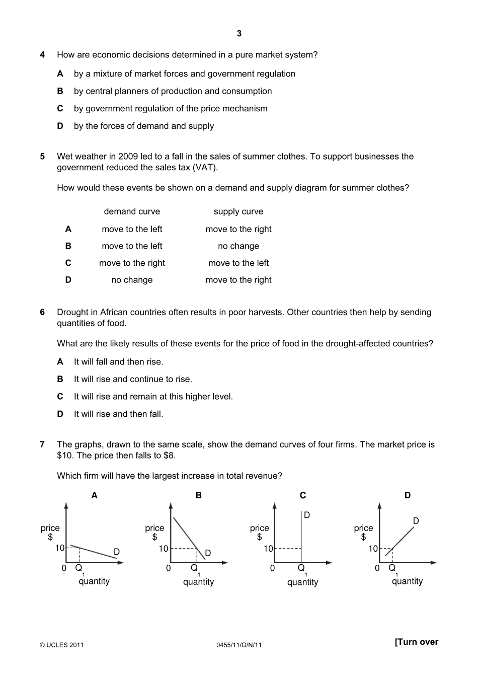 IGCSE经济学真题_第3页