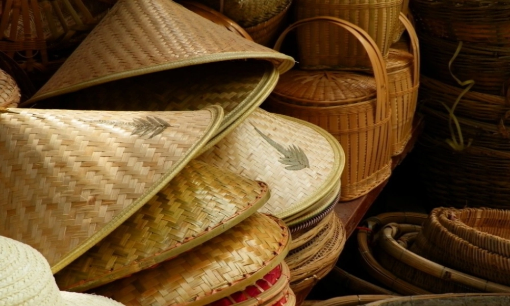 一年级语文下册 第10课《尖尖的草帽》课件2 冀教版-冀教版小学一年级下册语文课件