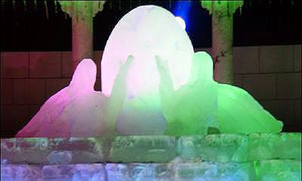 秋三年级语文上册《冰灯》课件2 北师大版-北师大版小学三年级上册语文课件