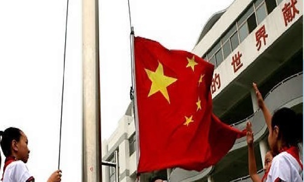 （秋季版）一年级语文上册 识字（二）10 升国旗课件2 新人教版-新人教版小学一年级上册语文课件