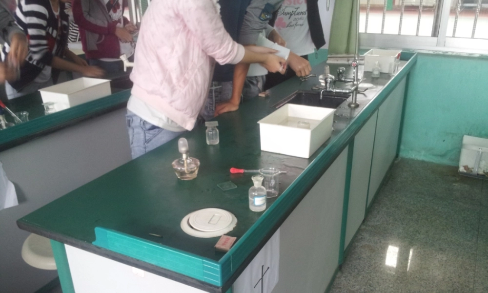 八年级化学全册 1.2 化学是一门以实验为基础的科学课件2 人教版五四制-旧人教级全册化学课件