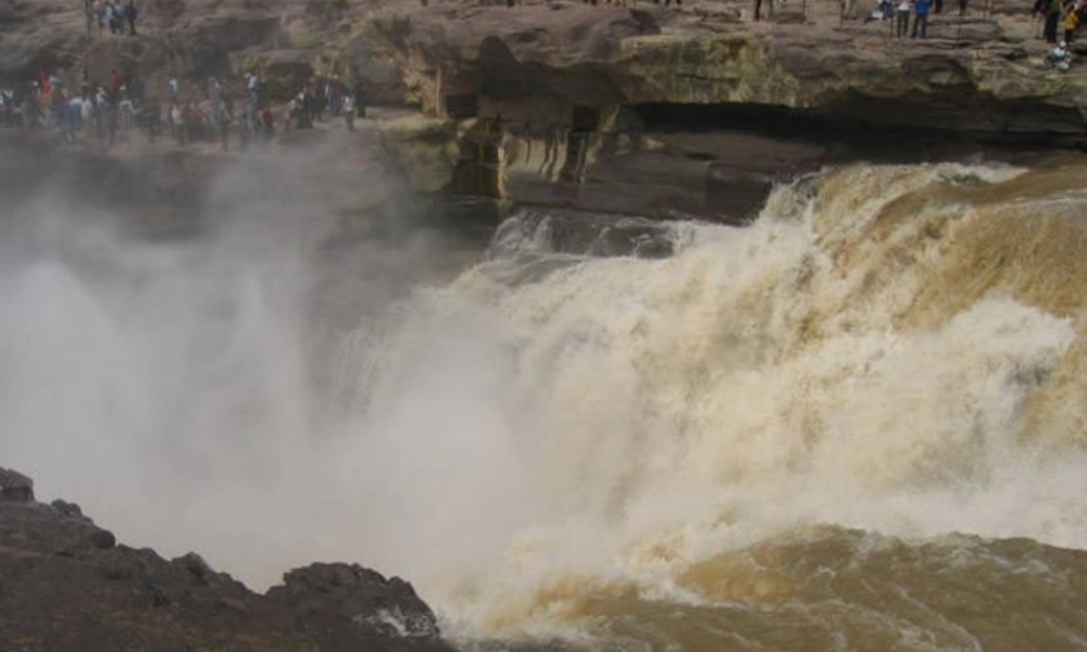 八年级地理上册 第二章 第三节 河流（第2课时 黄河）课件 粤教版-粤教版初中八年级上册地理课件